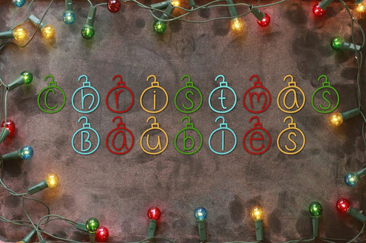 Christmas Baubles - A Handwritten Christmas Font With Doodles